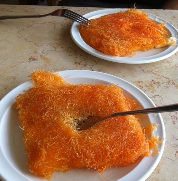 Delicious cheese stuffed Kanafe at Mamtakei Hafar in Abu Ghosh